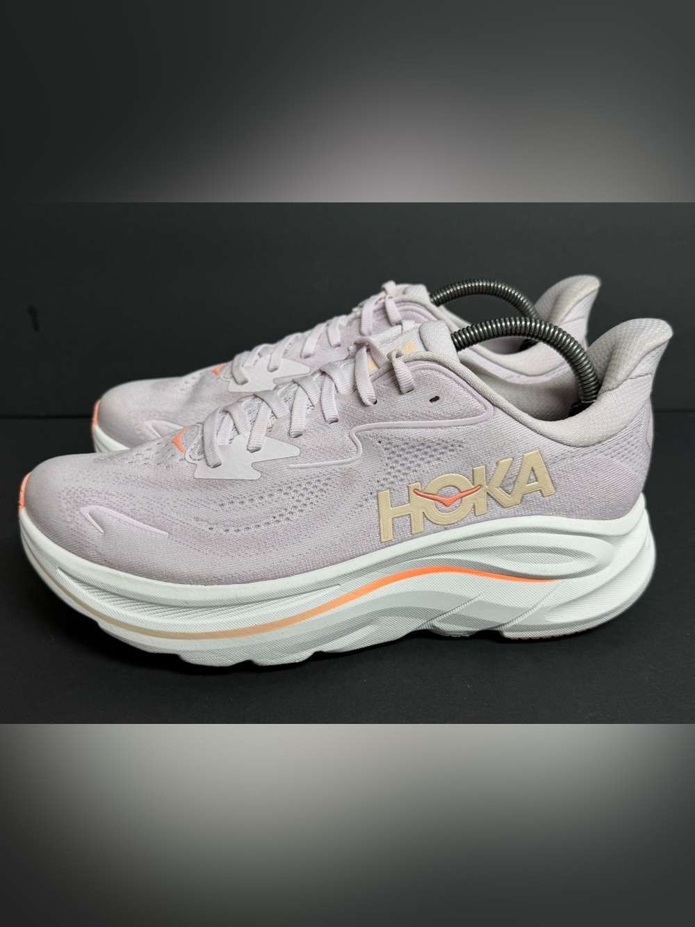 Hoka Clifton 10 Lilac Cream Tangerine Glow 1162031-LRMT Women’s 10.5B WORN TWICE